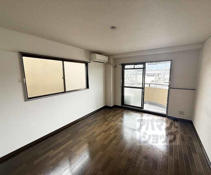 【ヴェルメゾン大宅】間取