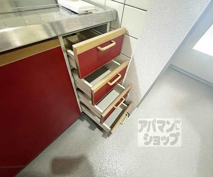 【ヴェルメゾン大宅】間取