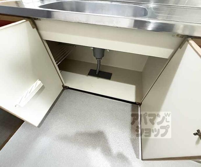 【ヴェルメゾン大宅】間取