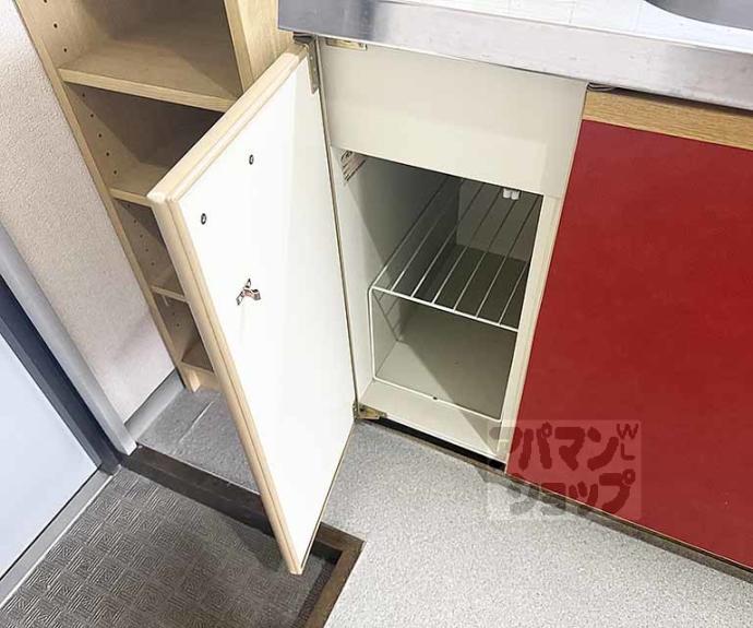 【ヴェルメゾン大宅】間取