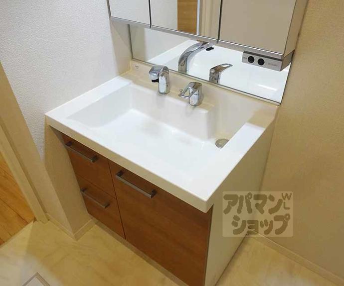 【シャーメゾン日ノ岡】間取