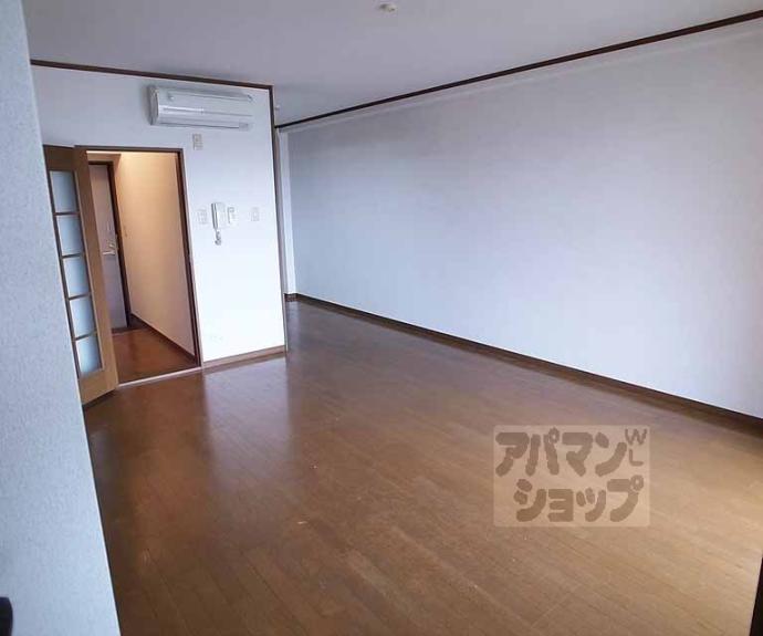 【ル・アーヴル村井】間取