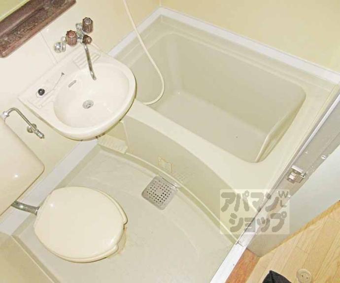 【メゾン・ド・リビエール】間取