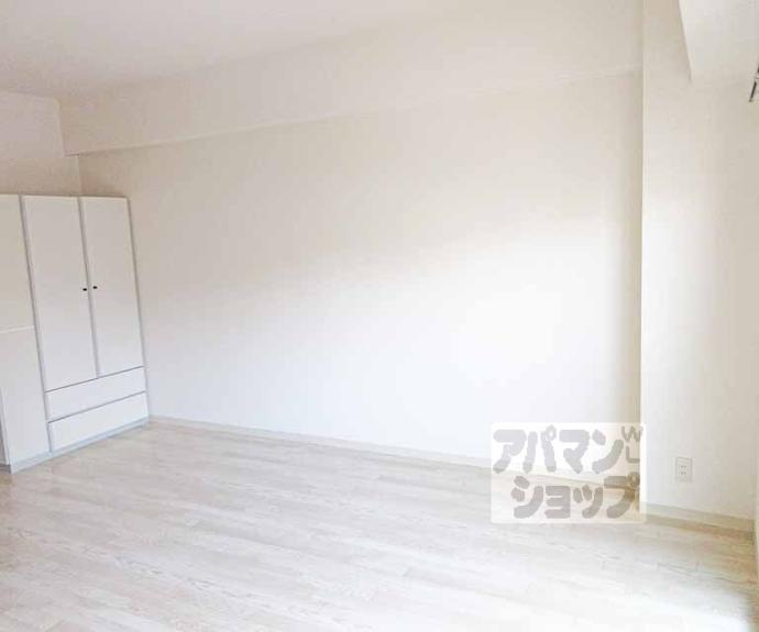 【メゾン・ド・リビエール】間取