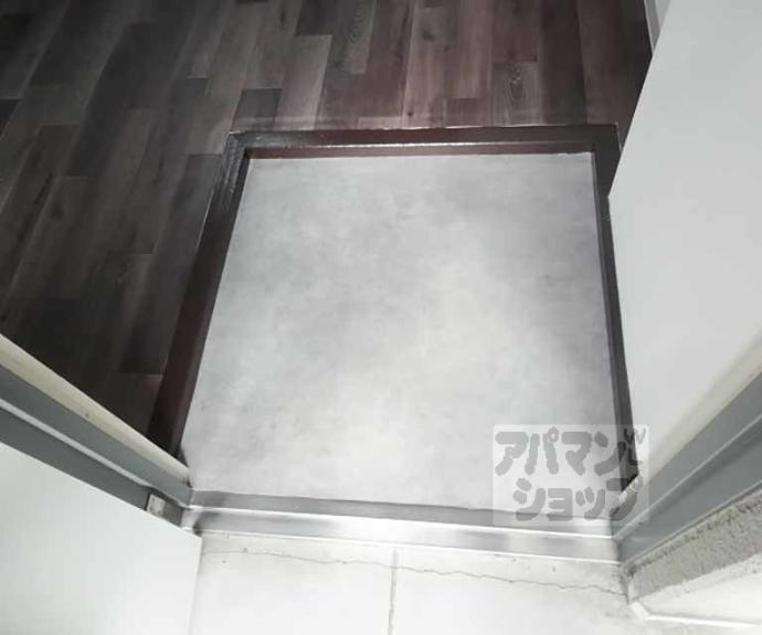 【クローバー勧修寺】間取