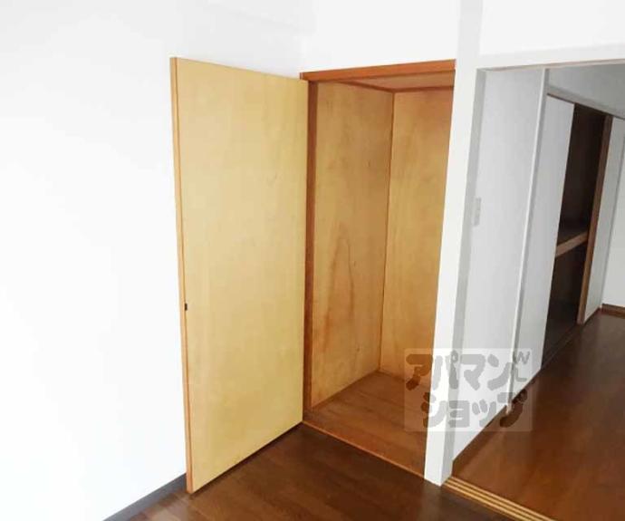 【クローバー勧修寺】間取