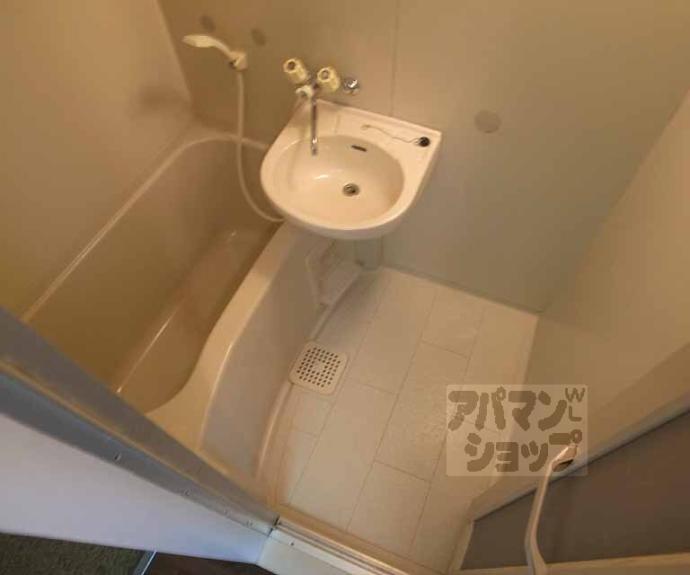 【ラ・フロール小山】間取