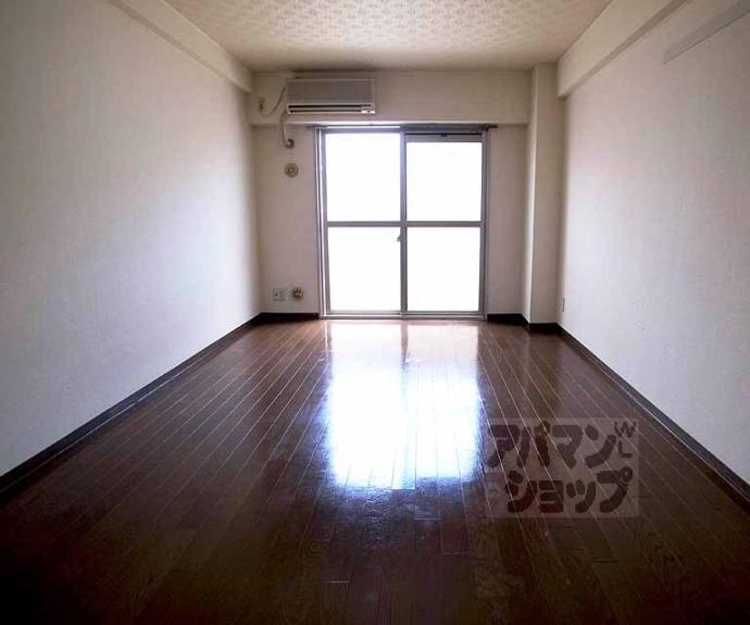 【ラ・フロール小山】間取