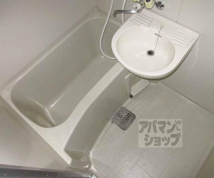 【ラ・フロール小山】間取