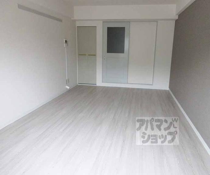 【ラ・フロール小山】間取