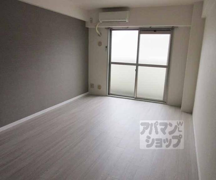 【ラ・フロール小山】間取