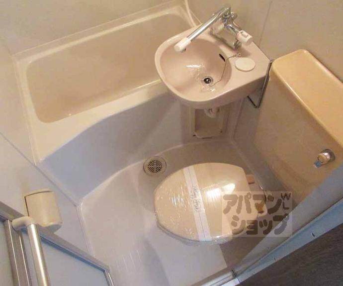 【FLOT HOUSING】間取