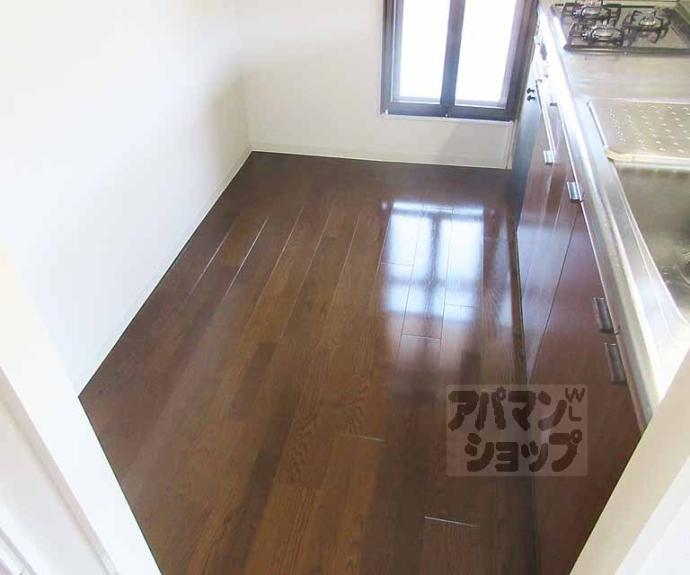 【ライオンズマンション山科小野】間取