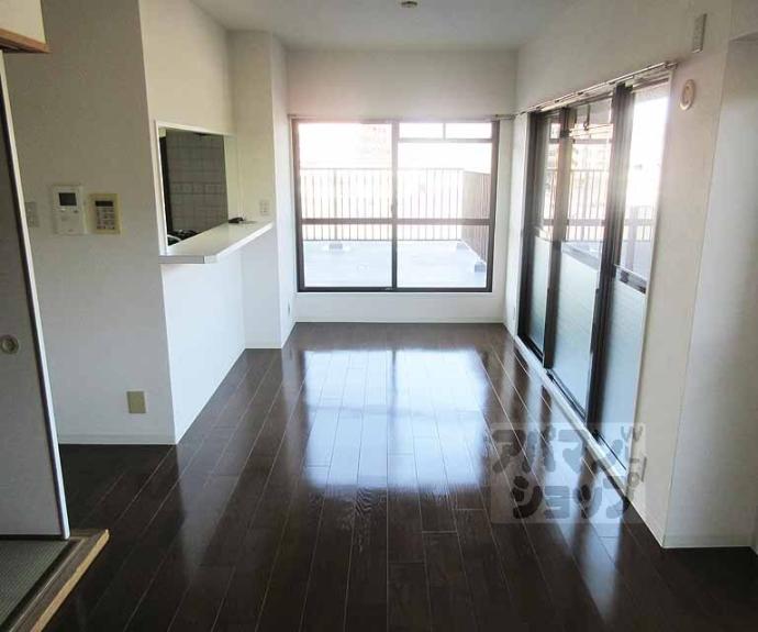 【ライオンズマンション山科小野】間取