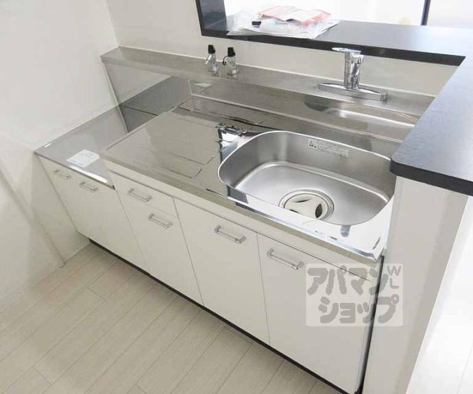 【プルーリオン椥辻】間取