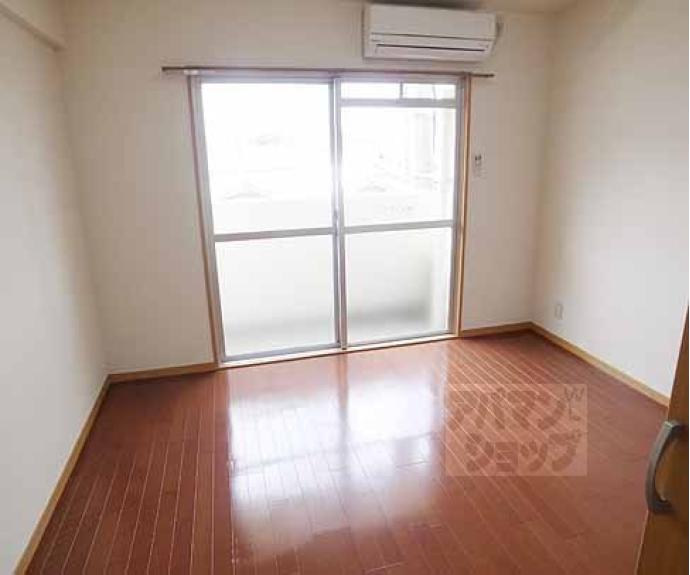 【クローバー椥辻】間取