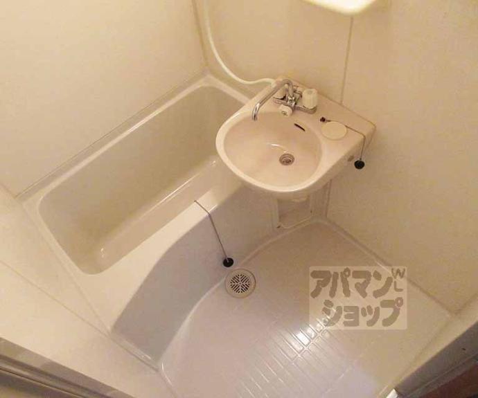 【クローバー椥辻】間取