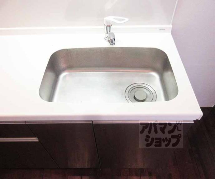 【ＰＡＲＫ　ＨＩＬＬＳ　ＯＹＡＫＥ　ＶＩＬＬＡ　３】間取