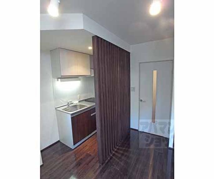 【ＰＡＲＫ　ＨＩＬＬＳ　ＯＹＡＫＥ　ＶＩＬＬＡ　３】間取