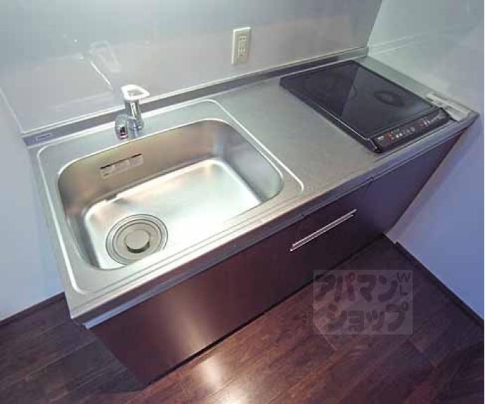 【ＰＡＲＫ　ＨＩＬＬＳ　ＯＹＡＫＥ　ＶＩＬＬＡ　３】間取
