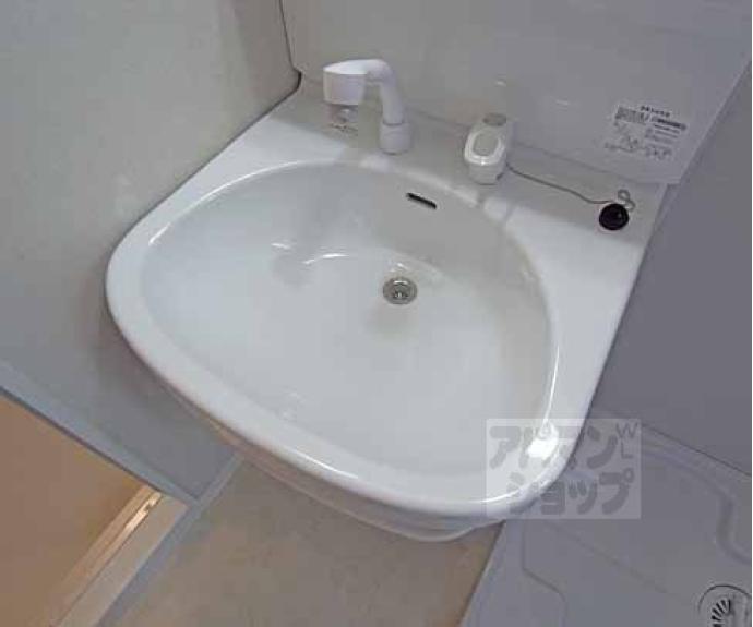 【ＰＡＲＫ　ＨＩＬＬＳ　ＯＹＡＫＥ　ＶＩＬＬＡ　３】間取