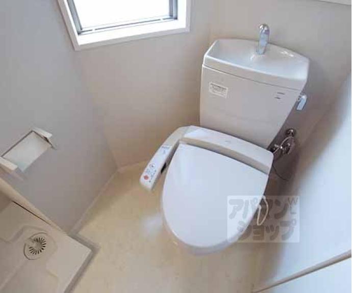 【ＰＡＲＫ　ＨＩＬＬＳ　ＯＹＡＫＥ　ＶＩＬＬＡ　３】間取