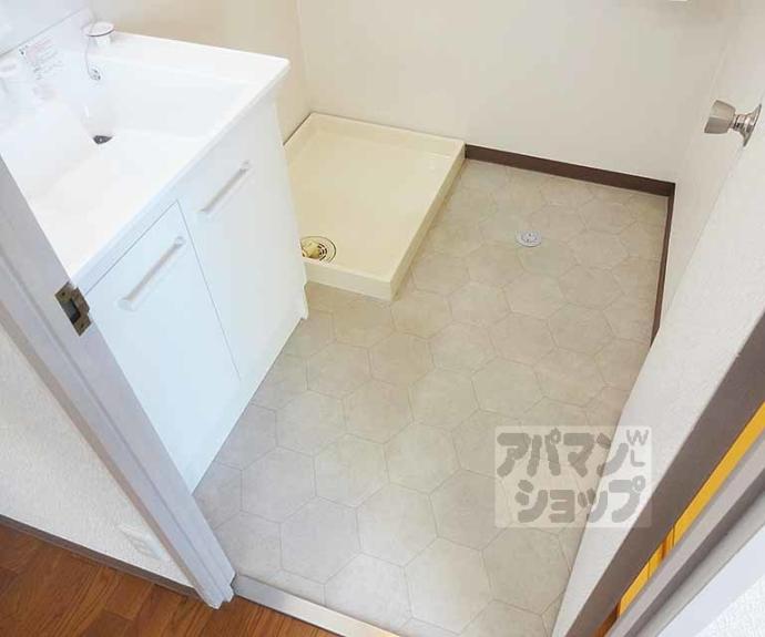 【ルシェル山科】間取