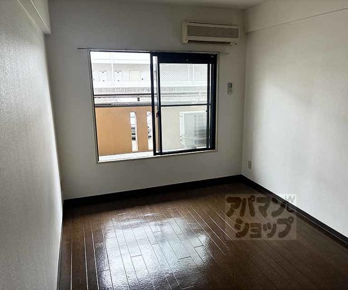 【パレやましな佐わらび】間取