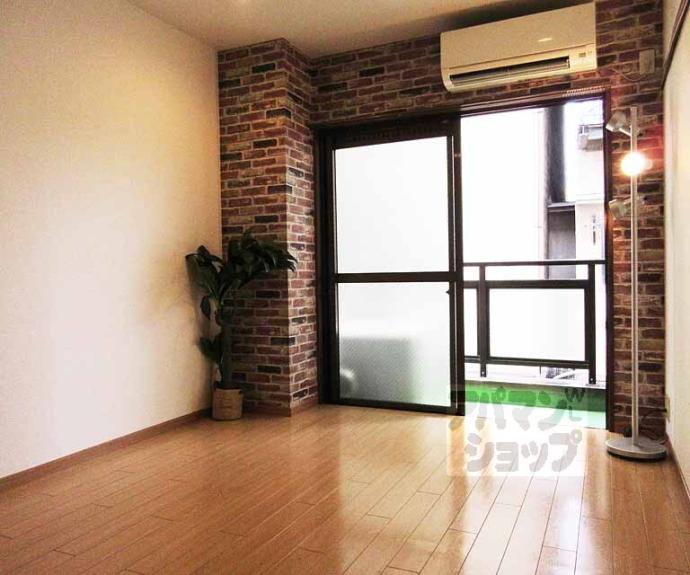 【ナ・テュール１１】間取