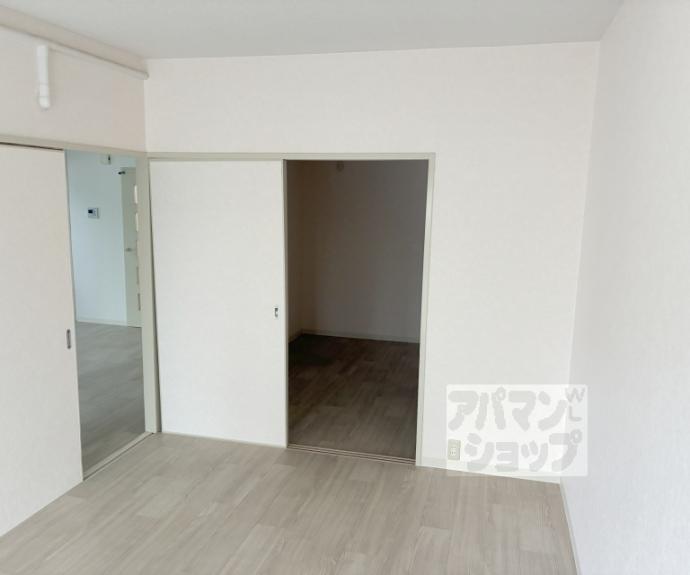 【第一エバグレース音羽】間取