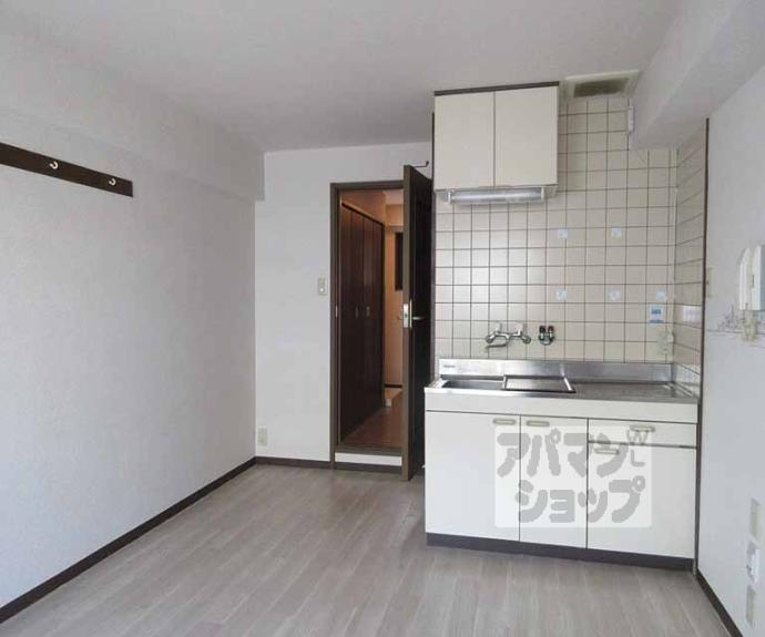 【ＬＩＢＥＲＯ　８９－２】間取