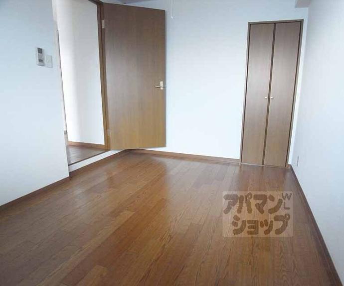 【メディナ椥辻】間取