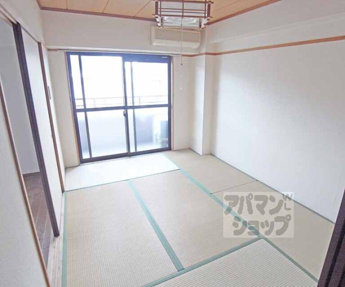 【メディナ椥辻】間取