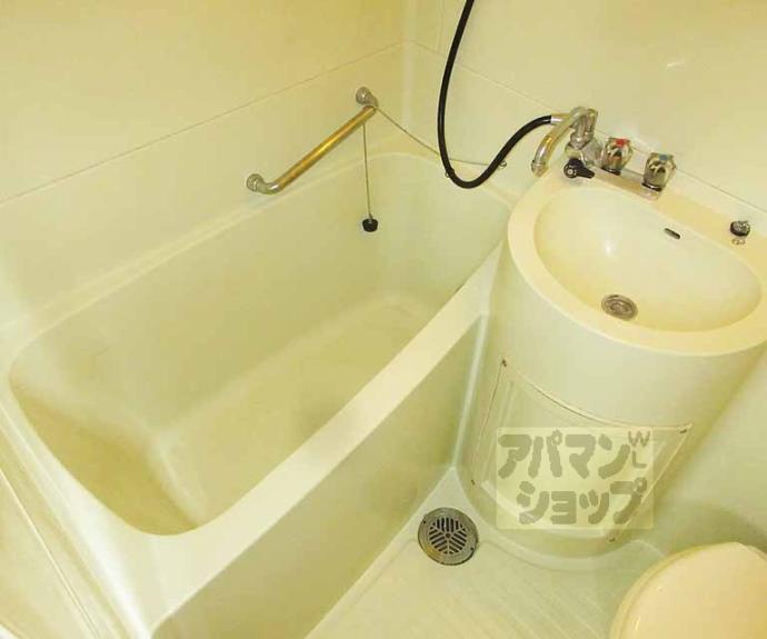 【日ノ岡ローズハイツ】間取