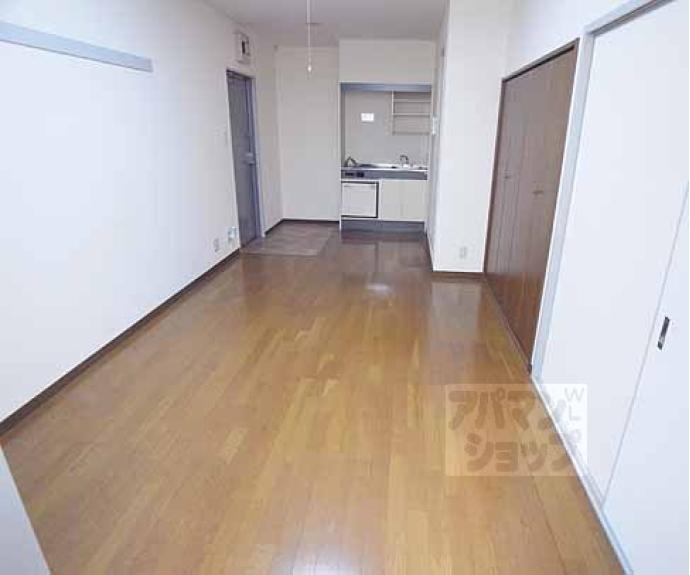 【アースコート四ノ宮】間取