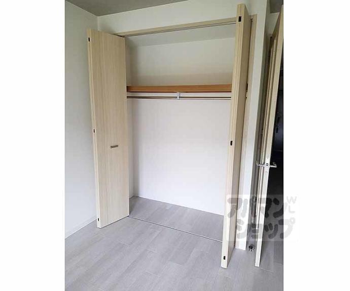 【パインフィールド洛東】間取