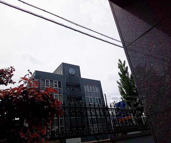 【パインフィールド洛東】間取