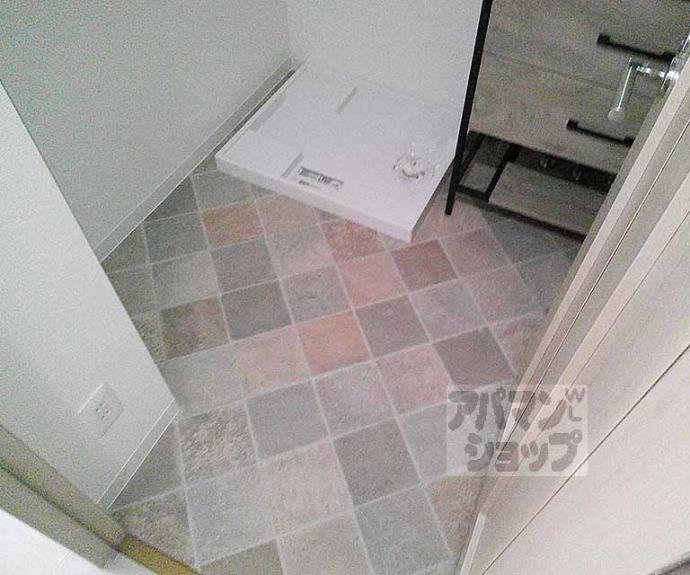 【パインフィールド洛東】間取