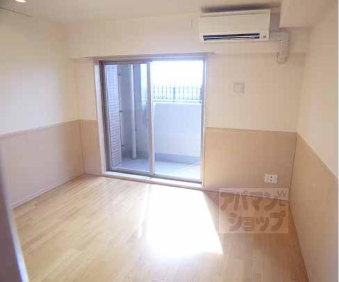 【パインフィールド洛東】間取