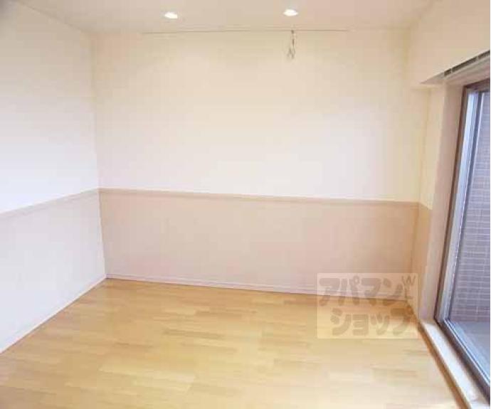 【パインフィールド洛東】間取