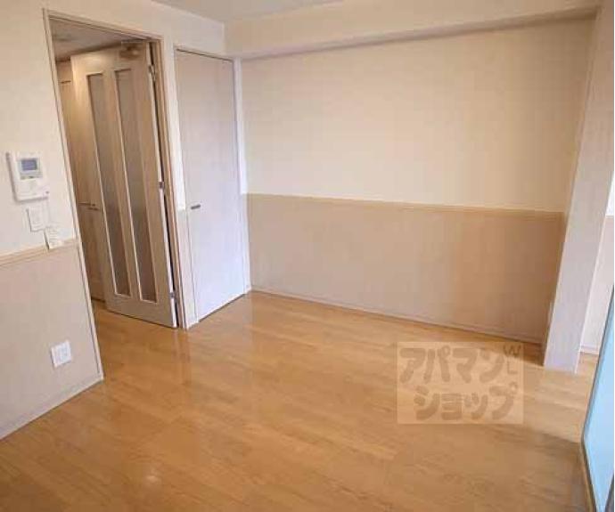 【パインフィールド洛東】間取