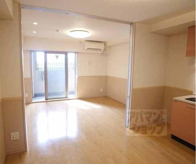 【パインフィールド洛東】間取