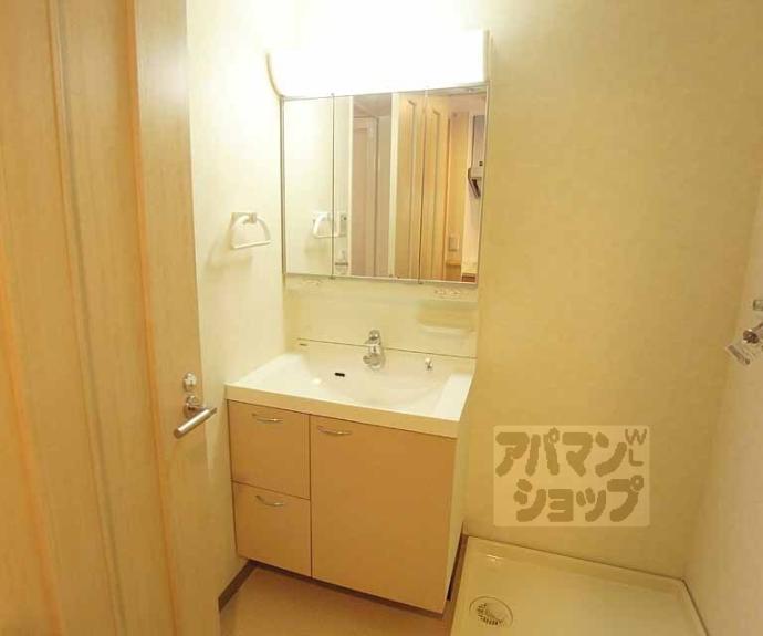 【パインフィールド洛東】間取