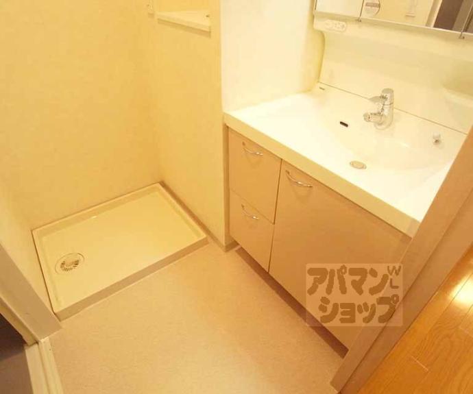 【パインフィールド洛東】間取