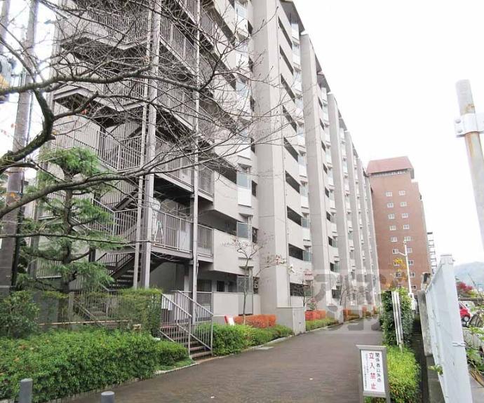 【山科団地　Ｂ棟】