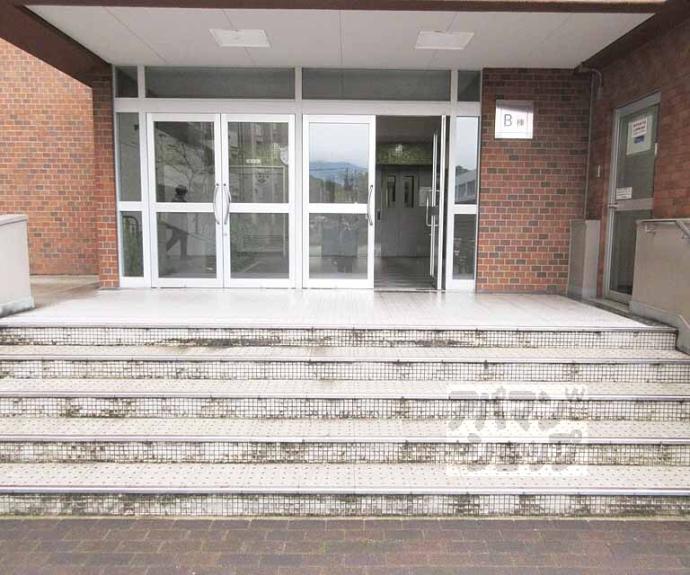 【山科団地　Ｂ棟】