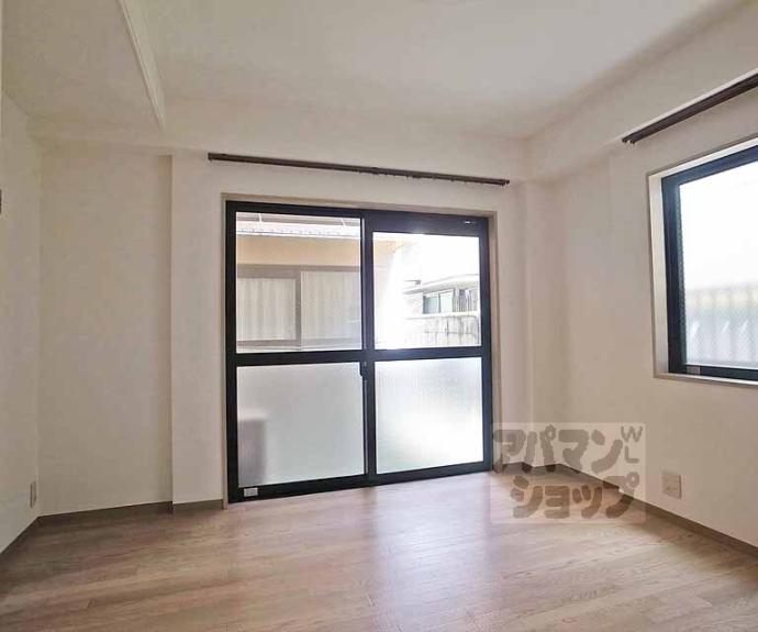 【グラッツアモーレ山科】間取