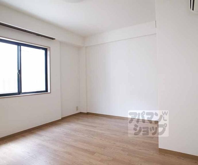 【グラッツアモーレ山科】間取