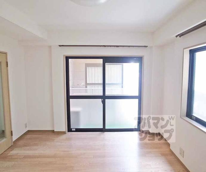 【グラッツアモーレ山科】間取