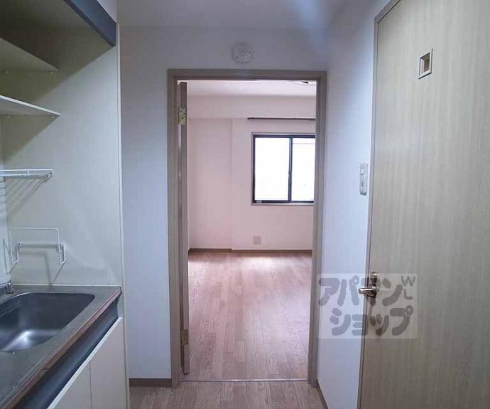 【グラッツアモーレ山科】間取